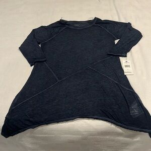 NWT Calvin Klein navy blue 3/4 length sleeve top